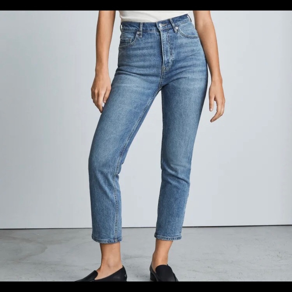 Everlane Original Cheeky Jean - MidBlue - Size 26 R